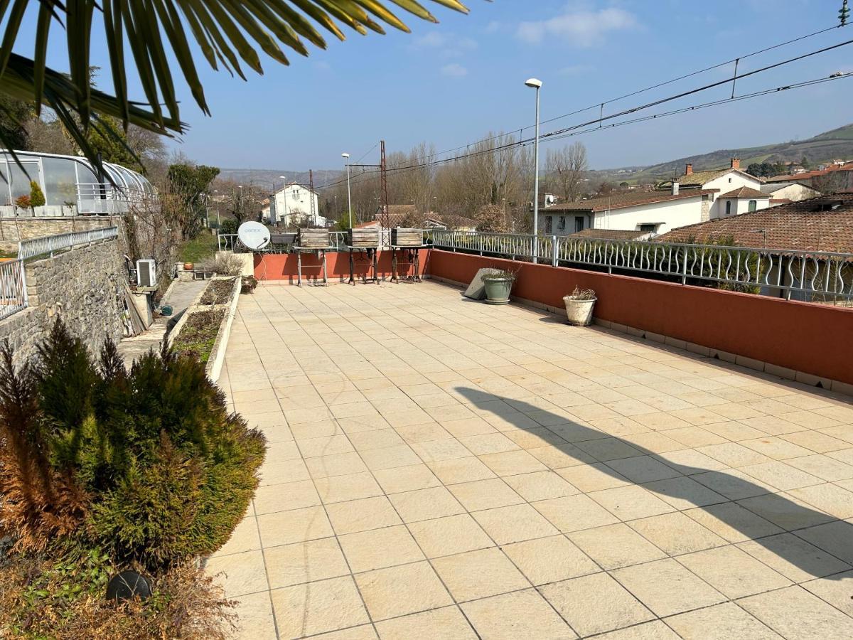 Le Mas De Campels Appartement Saint-Georges-de-Luzençon Buitenkant foto