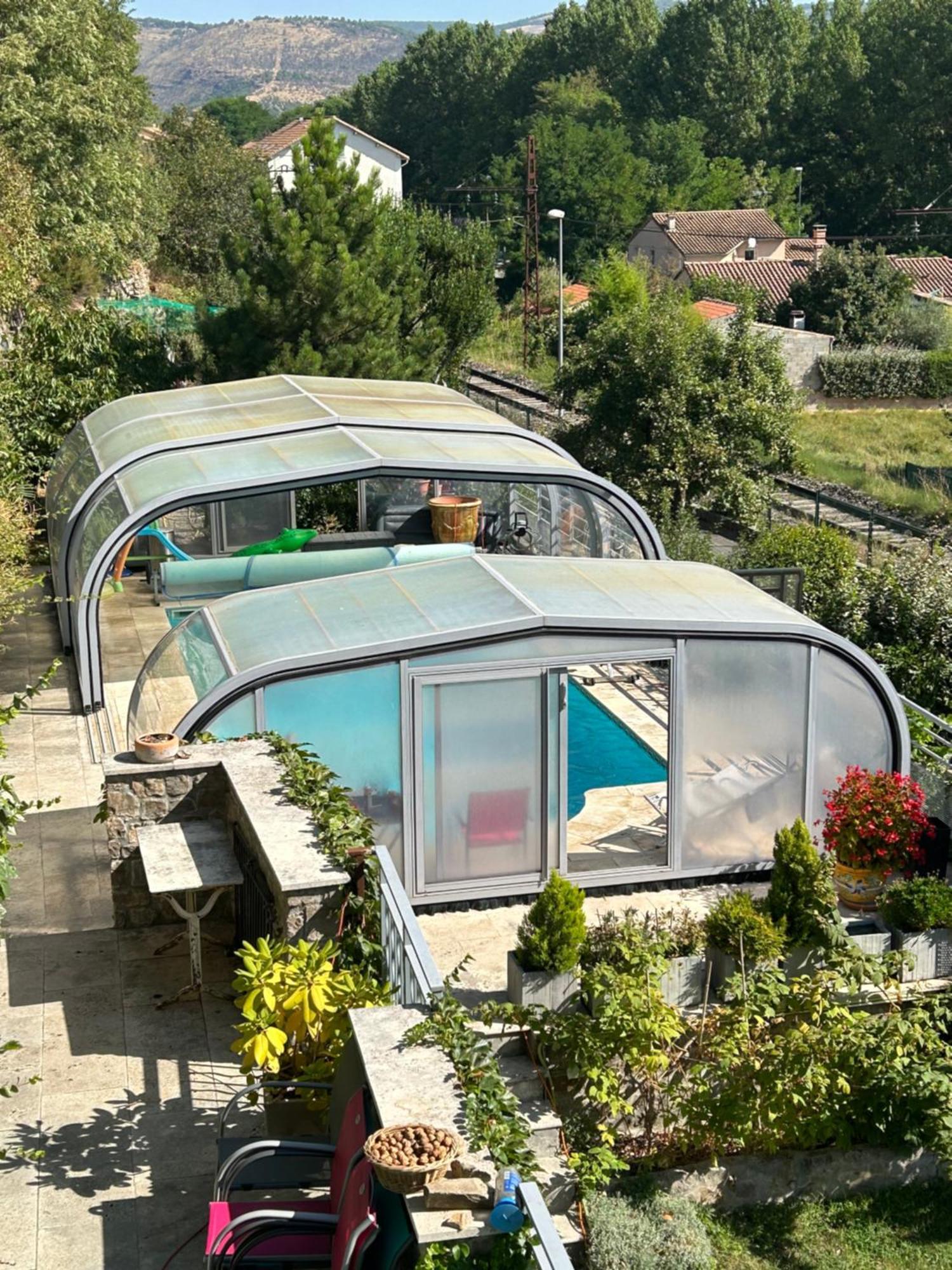 Le Mas De Campels Appartement Saint-Georges-de-Luzençon Buitenkant foto